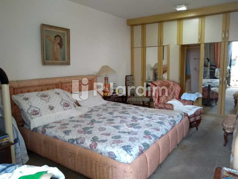 Conheça suíte do imóvel - Apartamento Barra da Tijuca 4 Quartos - LAAP40849 - 17 suíte - Apartamento Barra da Tijuca 4 Quartos - LAAP40849 - 17