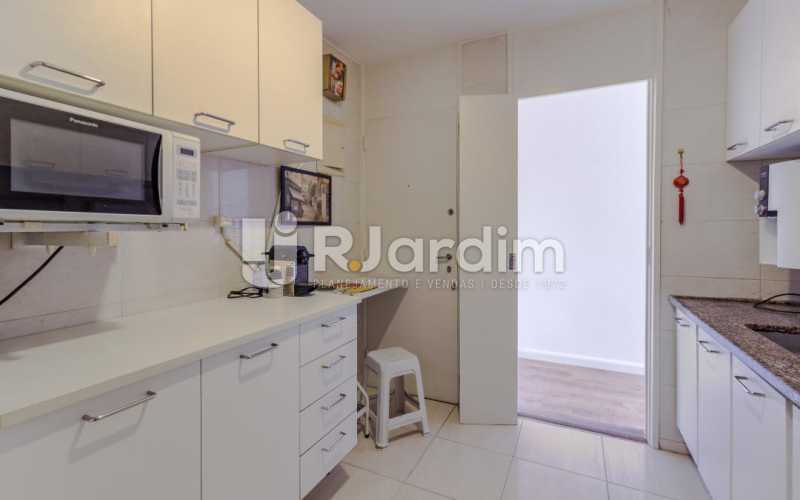 Conheça cozinha / área de serviço do imóvel - Apartamento Jardim Botânico 2 Quartos - LAAP21677 - 16 cozinha / área de serviço - Apartamento Jardim Botânico 2 Quartos - LAAP21677 - 16