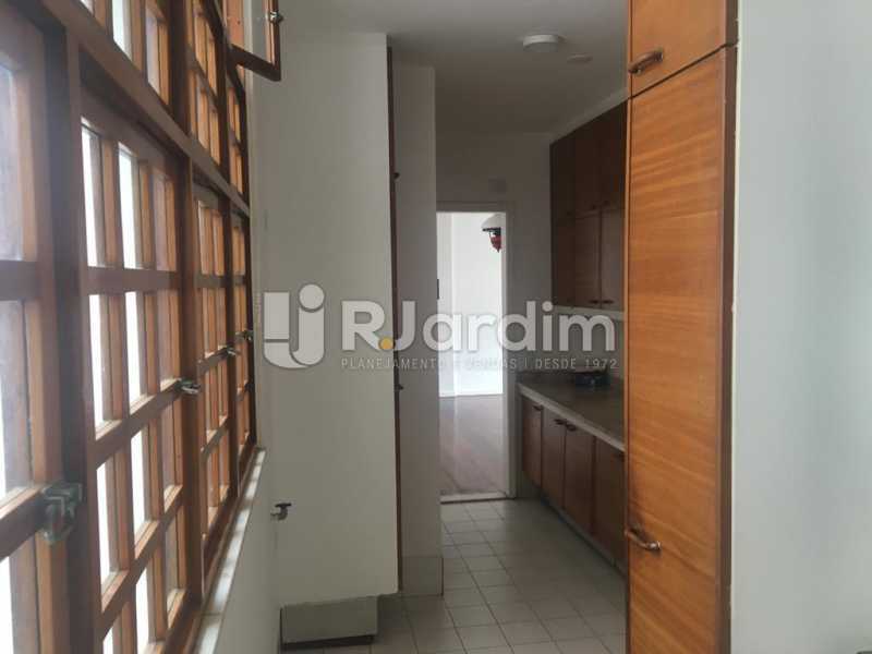 Conheça WhatsApp Image 2020-03-03 at 1 do imóvel - Apartamento Leblon 3 Quartos Aluguel Administração Imóveis - LAAP32342 - 23 WhatsApp Image 2020-03-03 at 1 - Apartamento Leblon 3 Quartos Aluguel Administração Imóveis - LAAP32342 - 23
