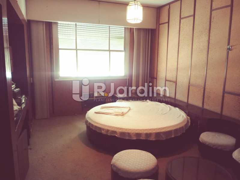 Conheça 8-SUITE 1 do imóvel - Apartamento Copacabana 3 Quartos Aluguel - LAAP32345 - 10 8-SUITE 1 - Apartamento Copacabana 3 Quartos Aluguel - LAAP32345 - 10