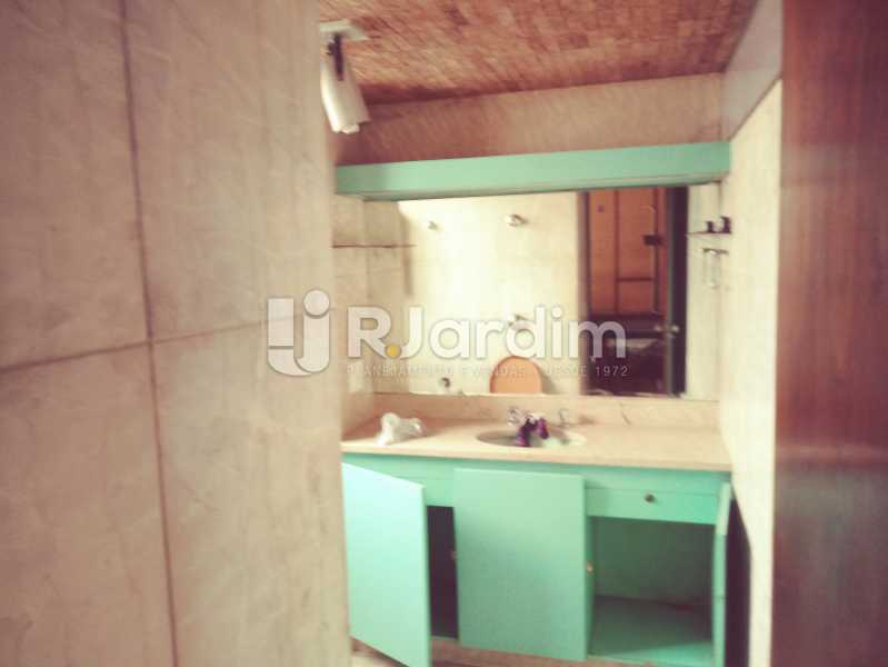 Conheça 17- BANH ST 3 do imóvel - Apartamento Copacabana 3 Quartos Aluguel - LAAP32345 - 19 17- BANH ST 3 - Apartamento Copacabana 3 Quartos Aluguel - LAAP32345 - 19