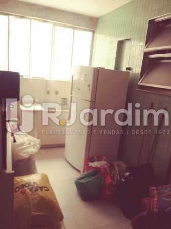 Conheça 23-ÁREA DE SERVIÇO do imóvel - Apartamento Copacabana 3 Quartos Aluguel - LAAP32345 - 25 23-ÁREA DE SERVIÇO - Apartamento Copacabana 3 Quartos Aluguel - LAAP32345 - 25