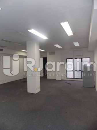 Conheça 024823_014_14SALA7B do imóvel - Prédio Comercial Botafogo Aluguel - LAPR00049 - 13 024823_014_14SALA7B - Prédio Comercial Botafogo Aluguel - LAPR00049 - 13