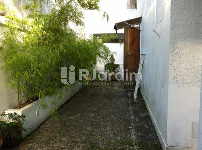 Conheça Imóvel-LACA30029-Rua-Duque-Es do imóvel - Casa para alugar Rua Duque Estrada,Gávea, Zona Sul,Rio de Janeiro - R$ 9.800 - LACA30029 - 15 Imóvel-LACA30029-Rua-Duque-Es - Casa para alugar Rua Duque Estrada,Gávea, Zona Sul,Rio de Janeiro - R$ 9.800 - LACA30029 - 15