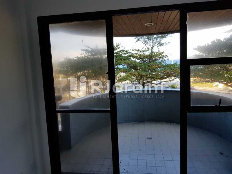 Conheça varanda do imóvel - Apartamento Avenida Lúcio Costa,Barra da Tijuca, Zona Oeste - Barra e Adjacentes,Rio de Janeiro, RJ À Venda, 1 Quarto, 72m² - LAAP10426 - 11 varanda - Apartamento Avenida Lúcio Costa,Barra da Tijuca, Zona Oeste - Barra e Adjacentes,Rio de Janeiro, RJ À Venda, 1 Quarto, 72m² - LAAP10426 - 11