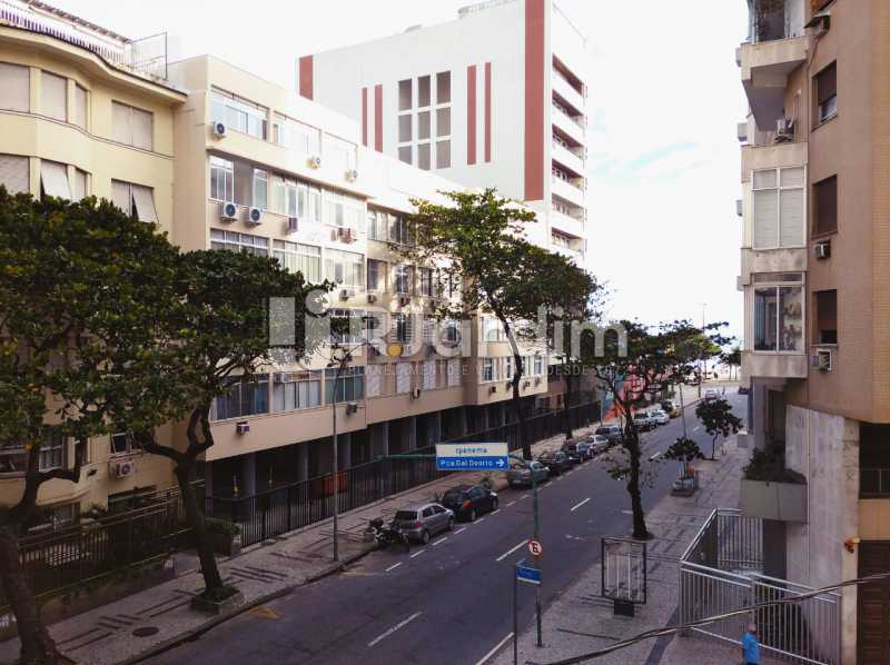 Conheça vista da sala do imóvel - Apartamento para alugar Avenida Rainha Elizabeth da Bélgica,Copacabana, Zona Sul,Rio de Janeiro - R$ 3.400 - LAAP32388 - 6 vista da sala - Apartamento para alugar Avenida Rainha Elizabeth da Bélgica,Copacabana, Zona Sul,Rio de Janeiro - R$ 3.400 - LAAP32388 - 6