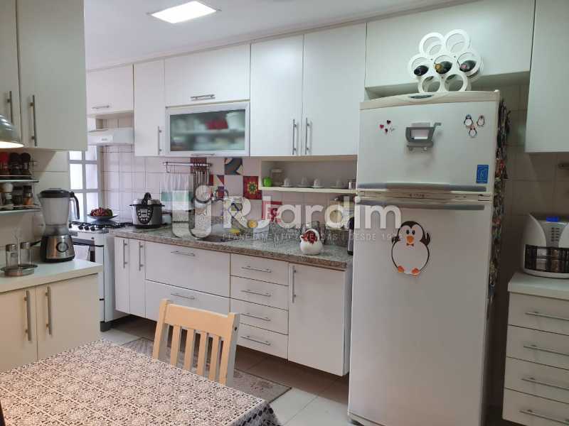 Conheça Copa-cozinha do imóvel - Apartamento para alugar Rua Leite Leal,Laranjeiras, Zona Sul,Rio de Janeiro - R$ 4.800 - LAAP32389 - 19 Copa-cozinha - Apartamento para alugar Rua Leite Leal,Laranjeiras, Zona Sul,Rio de Janeiro - R$ 4.800 - LAAP32389 - 19