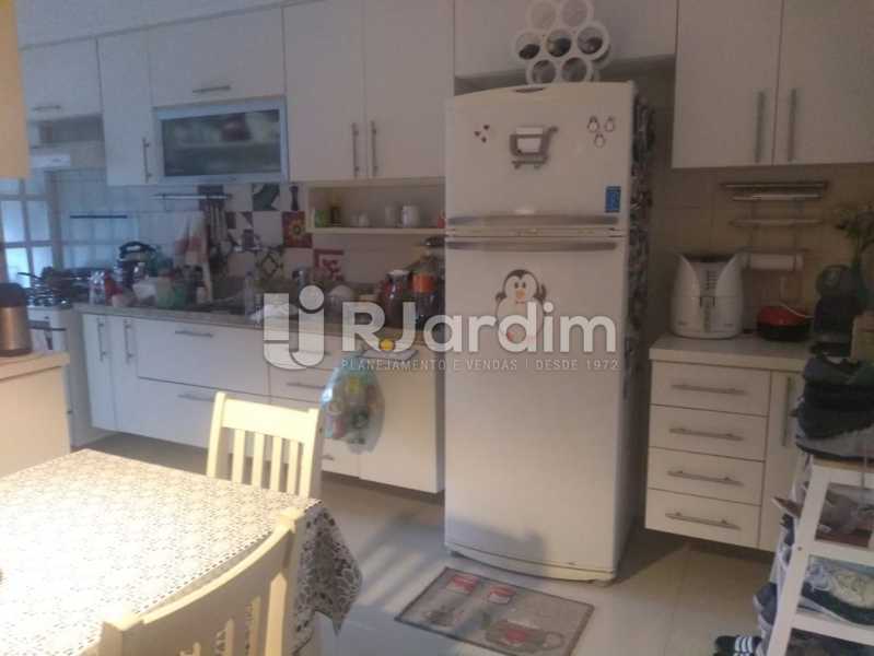 Conheça Copa-cozinha do imóvel - Apartamento para alugar Rua Leite Leal,Laranjeiras, Zona Sul,Rio de Janeiro - R$ 4.800 - LAAP32389 - 18 Copa-cozinha - Apartamento para alugar Rua Leite Leal,Laranjeiras, Zona Sul,Rio de Janeiro - R$ 4.800 - LAAP32389 - 18