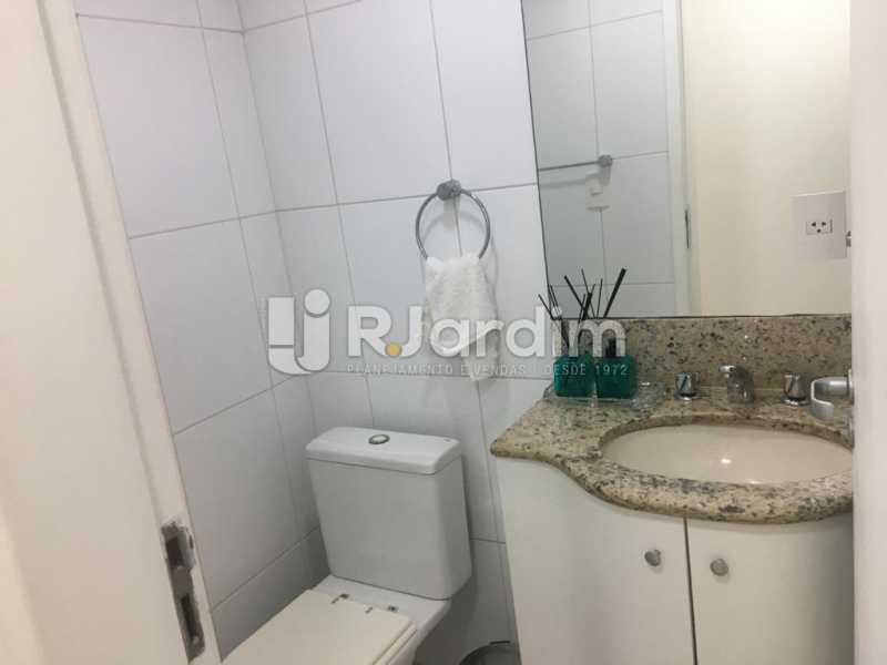 Conheça WhatsApp Image 2020-06-05 at 1 do imóvel - Apartamento para alugar Rua Desembargador Burle,Humaitá, Zona Sul,Rio de Janeiro - R$ 3.000 - LAAP32391 - 14 WhatsApp Image 2020-06-05 at 1 - Apartamento para alugar Rua Desembargador Burle,Humaitá, Zona Sul,Rio de Janeiro - R$ 3.000 - LAAP32391 - 14