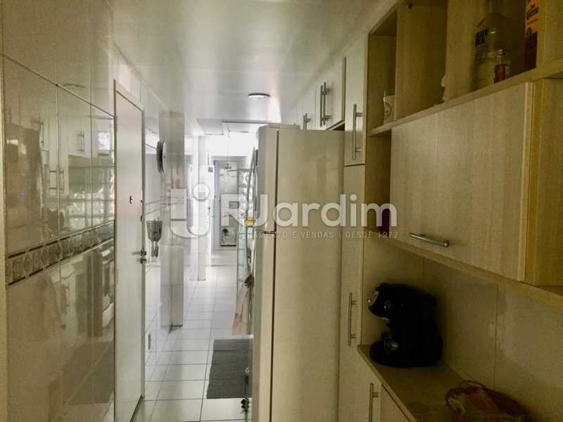 Conheça WhatsApp Image 2020-06-05 at 1 do imóvel - Apartamento para alugar Rua Desembargador Burle,Humaitá, Zona Sul,Rio de Janeiro - R$ 3.000 - LAAP32391 - 25 WhatsApp Image 2020-06-05 at 1 - Apartamento para alugar Rua Desembargador Burle,Humaitá, Zona Sul,Rio de Janeiro - R$ 3.000 - LAAP32391 - 25