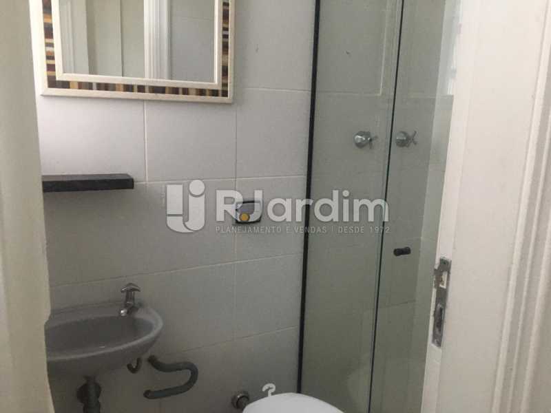 Conheça Banheiro de serviço do imóvel - Apartamento 2 quartos para alugar Lagoa, Zona Sul,Rio de Janeiro - R$ 4.950 - LAAP21722 - 23 Banheiro de serviço - Apartamento 2 quartos para alugar Lagoa, Zona Sul,Rio de Janeiro - R$ 4.950 - LAAP21722 - 23