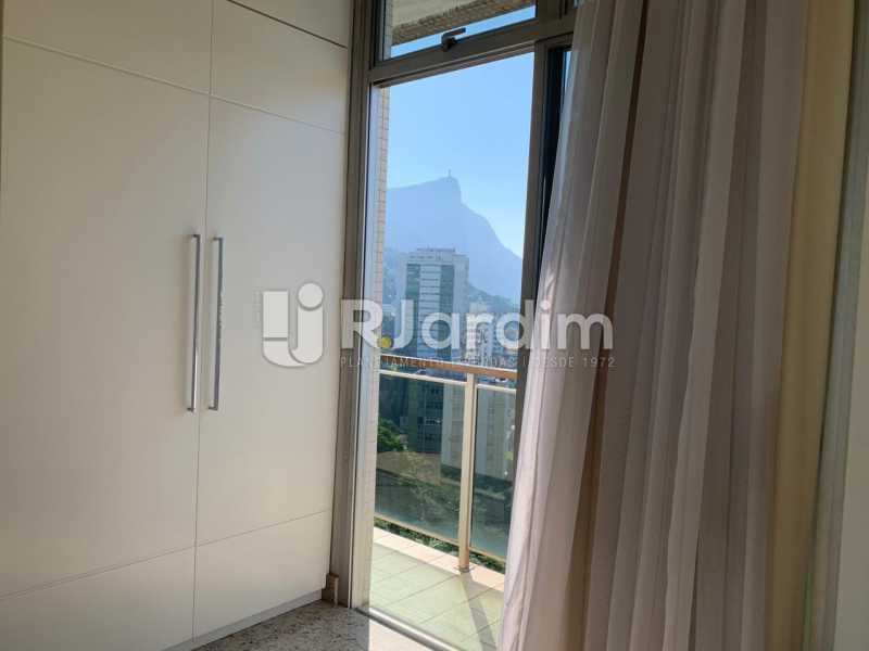 Conheça Quarto com armários do imóvel - Apartamento à venda Rua Marquês de São Vicente,Gávea, Zona Sul,Rio de Janeiro - R$ 1.150.000 - LAAP10430 - 11 Quarto com armários - Apartamento à venda Rua Marquês de São Vicente,Gávea, Zona Sul,Rio de Janeiro - R$ 1.150.000 - LAAP10430 - 11