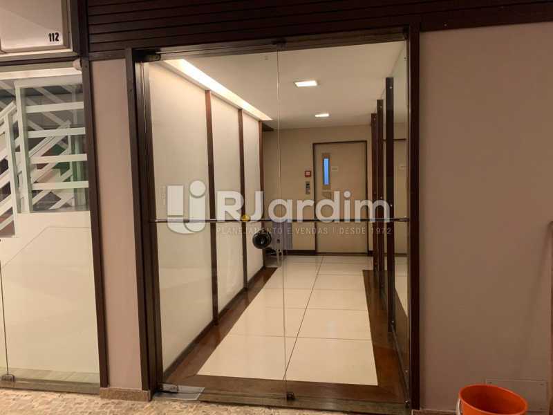 Conheça Entrada do prédio do imóvel - Apartamento à venda Rua Marquês de São Vicente,Gávea, Zona Sul,Rio de Janeiro - R$ 1.150.000 - LAAP10430 - 23 Entrada do prédio - Apartamento à venda Rua Marquês de São Vicente,Gávea, Zona Sul,Rio de Janeiro - R$ 1.150.000 - LAAP10430 - 23