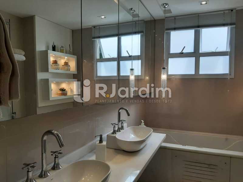 Conheça 0a4ffcc1-8ecc-450e-a7c8-ede8bf do imóvel - Apartamento 4 quartos à venda Botafogo, Zona Sul,Rio de Janeiro - R$ 4.500.000 - LAAP40861 - 8 0a4ffcc1-8ecc-450e-a7c8-ede8bf - Apartamento 4 quartos à venda Botafogo, Zona Sul,Rio de Janeiro - R$ 4.500.000 - LAAP40861 - 8