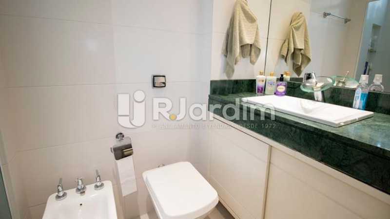 Conheça 87b7e38d-b2f5-48cc-8712-7a2392 do imóvel - Apartamento para venda e aluguel Rua Viúva Lacerda,Humaitá, Zona Sul,Rio de Janeiro - R$ 1.650.000 - LAAP32398 - 11 87b7e38d-b2f5-48cc-8712-7a2392 - Apartamento para venda e aluguel Rua Viúva Lacerda,Humaitá, Zona Sul,Rio de Janeiro - R$ 1.650.000 - LAAP32398 - 11