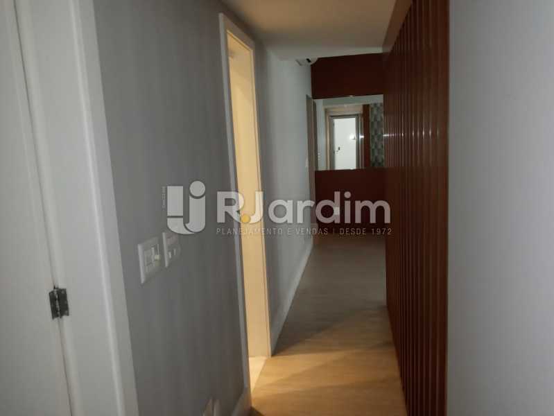 Conheça Corredor do imóvel - Apartamento para alugar Rua Professor Gastão Bahiana,Copacabana, Zona Sul,Rio de Janeiro - R$ 3.500 - LAAP21727 - 7 Corredor - Apartamento para alugar Rua Professor Gastão Bahiana,Copacabana, Zona Sul,Rio de Janeiro - R$ 3.500 - LAAP21727 - 7