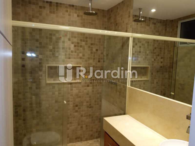 Conheça Banheiro suíte do imóvel - Apartamento para alugar Rua Professor Gastão Bahiana,Copacabana, Zona Sul,Rio de Janeiro - R$ 3.500 - LAAP21727 - 10 Banheiro suíte - Apartamento para alugar Rua Professor Gastão Bahiana,Copacabana, Zona Sul,Rio de Janeiro - R$ 3.500 - LAAP21727 - 10