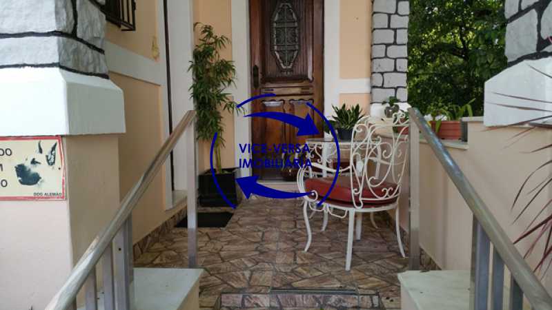 Conheça varanda do imóvel - Casa duplex À venda no Méier - 774m2, 3 salas, 2 quartos (1 suíte), piscin, 6 vagas! - 1195 - 11 varanda - Casa duplex À venda no Méier - 774m2, 3 salas, 2 quartos (1 suíte), piscin, 6 vagas! - 1195 - 11