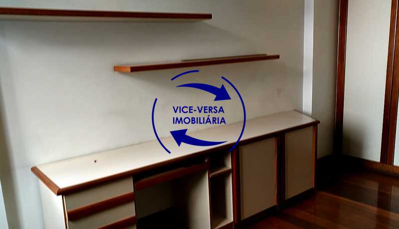 Conheça primeiro-quarto do imóvel - Apartamento À venda na Tijuca - junto metrô Uruguai, salão, 4 quartos, suíte, dependências completas, 2 vagas! - Z1209 - 14 primeiro-quarto - Apartamento À venda na Tijuca - junto metrô Uruguai, salão, 4 quartos, suíte, dependências completas, 2 vagas! - Z1209 - 14