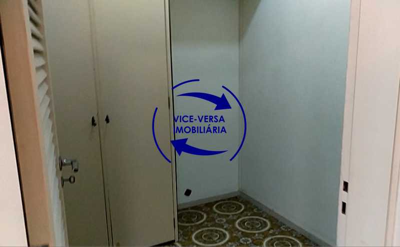 Conheça quarto-de-empregada do imóvel - Apartamento À venda na Tijuca - junto metrô Uruguai, salão, 4 quartos, suíte, dependências completas, 2 vagas! - Z1209 - 30 quarto-de-empregada - Apartamento À venda na Tijuca - junto metrô Uruguai, salão, 4 quartos, suíte, dependências completas, 2 vagas! - Z1209 - 30