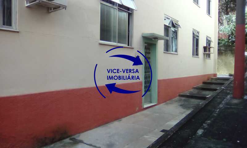 Conheça entrada-bloco do imóvel - Apartamento 3 quartos À venda no Andaraí! - Sala 2 ambientes, 3 quartos, banheiro com box blindex, cozinha conjugada com a lavanderia e vaga garantida! - 1321 - 6 entrada-bloco - Apartamento 3 quartos À venda no Andaraí! - Sala 2 ambientes, 3 quartos, banheiro com box blindex, cozinha conjugada com a lavanderia e vaga garantida! - 1321 - 6