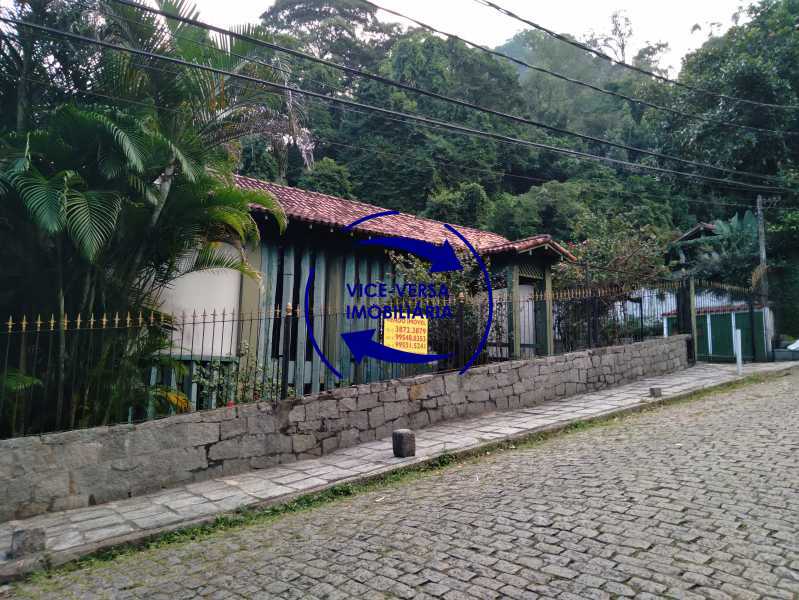 Conheça Entrada do imóvel - Ótima casa na parte nobre da Gávea em condomínio fechado no meio do verde com 308m² - 1377 - 27 Entrada - Ótima casa na parte nobre da Gávea em condomínio fechado no meio do verde com 308m² - 1377 - 27