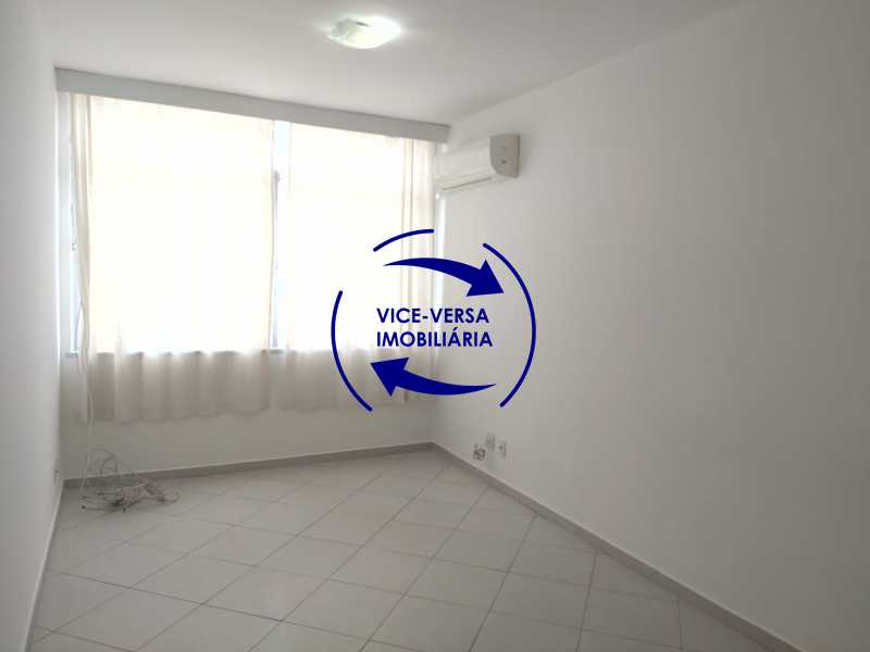 Conheça Sala do imóvel - Excelente apartamento na Rua Maestro Vila Lobos, com 93m² (sala, 3quartos, dependências, garagem), super bem localizado, pertinho da praça Afonso Pena. - 1413 - 4 Sala - Excelente apartamento na Rua Maestro Vila Lobos, com 93m² (sala, 3quartos, dependências, garagem), super bem localizado, pertinho da praça Afonso Pena. - 1413 - 4