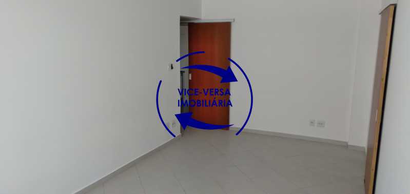 Conheça Sala do imóvel - Excelente apartamento na Rua Maestro Vila Lobos, com 93m² (sala, 3quartos, dependências, garagem), super bem localizado, pertinho da praça Afonso Pena. - 1413 - 5 Sala - Excelente apartamento na Rua Maestro Vila Lobos, com 93m² (sala, 3quartos, dependências, garagem), super bem localizado, pertinho da praça Afonso Pena. - 1413 - 5