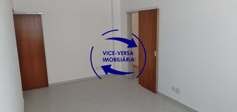 Conheça Sala do imóvel - Excelente apartamento na Rua Maestro Vila Lobos, com 93m² (sala, 3quartos, dependências, garagem), super bem localizado, pertinho da praça Afonso Pena. - 1413 - 6 Sala - Excelente apartamento na Rua Maestro Vila Lobos, com 93m² (sala, 3quartos, dependências, garagem), super bem localizado, pertinho da praça Afonso Pena. - 1413 - 6