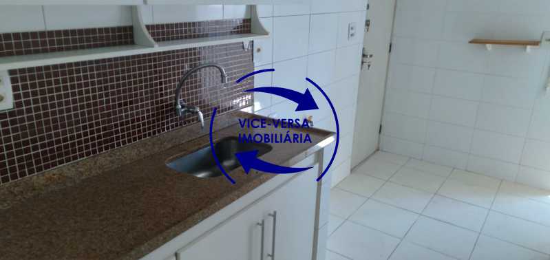 Conheça Cozinha do imóvel - Excelente apartamento na Rua Maestro Vila Lobos, com 93m² (sala, 3quartos, dependências, garagem), super bem localizado, pertinho da praça Afonso Pena. - 1413 - 23 Cozinha - Excelente apartamento na Rua Maestro Vila Lobos, com 93m² (sala, 3quartos, dependências, garagem), super bem localizado, pertinho da praça Afonso Pena. - 1413 - 23