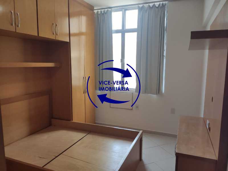 Conheça Quarto 1 do imóvel - Excelente apartamento na Rua Maestro Vila Lobos, com 93m² (sala, 3quartos, dependências, garagem), super bem localizado, pertinho da praça Afonso Pena. - 1413 - 7 Quarto 1 - Excelente apartamento na Rua Maestro Vila Lobos, com 93m² (sala, 3quartos, dependências, garagem), super bem localizado, pertinho da praça Afonso Pena. - 1413 - 7