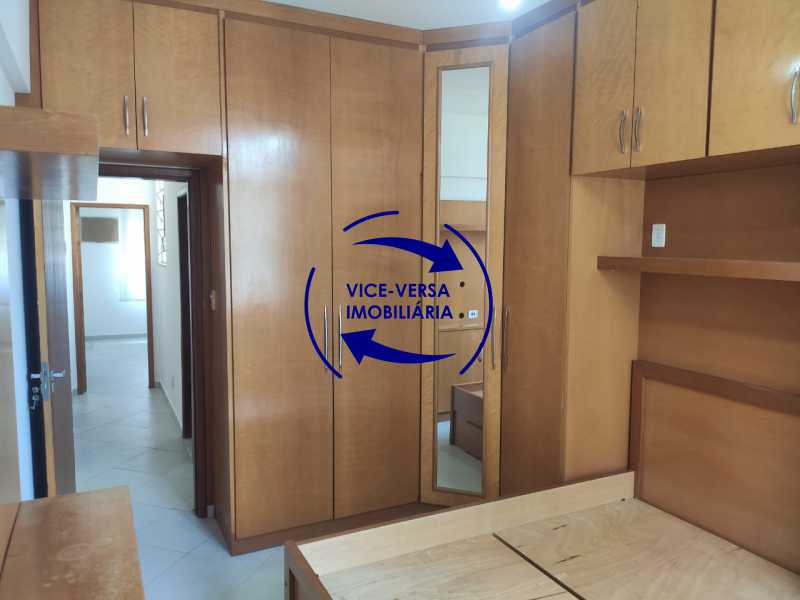 Conheça Quarto 1 do imóvel - Excelente apartamento na Rua Maestro Vila Lobos, com 93m² (sala, 3quartos, dependências, garagem), super bem localizado, pertinho da praça Afonso Pena. - 1413 - 8 Quarto 1 - Excelente apartamento na Rua Maestro Vila Lobos, com 93m² (sala, 3quartos, dependências, garagem), super bem localizado, pertinho da praça Afonso Pena. - 1413 - 8