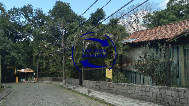 Conheça Fachada do imóvel - Gávea, parte nobre, Rua João Borges, casa com 308m² em condomínio fechado, em meio ao verde. - 1377-A - 4 Fachada - Gávea, parte nobre, Rua João Borges, casa com 308m² em condomínio fechado, em meio ao verde. - 1377-A - 4