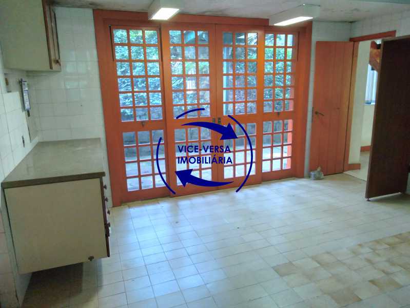 Conheça Cozinha do imóvel - Gávea, parte nobre, Rua João Borges, casa com 308m² em condomínio fechado, em meio ao verde. - 1377-A - 14 Cozinha - Gávea, parte nobre, Rua João Borges, casa com 308m² em condomínio fechado, em meio ao verde. - 1377-A - 14