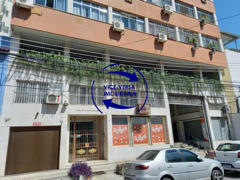 Conheça Fachada do imóvel - Rua Camaragibe, ao lado Tijuca Tênis Clube, junto Metrô Praça Saens Pena, vazio, frente, salão, 3 quartos (suíte), dependências completas, garagem. - 1428 - 30 Fachada - Rua Camaragibe, ao lado Tijuca Tênis Clube, junto Metrô Praça Saens Pena, vazio, frente, salão, 3 quartos (suíte), dependências completas, garagem. - 1428 - 30