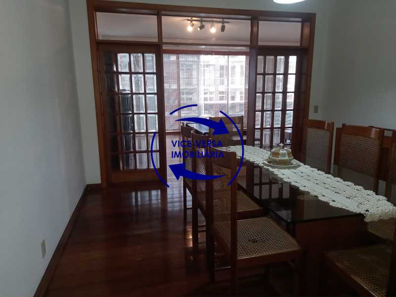 Sala jantar - Segunda quadra da Praia de Copacabana, Rua Constante Ramos, andar único, 298 m², 3 salas, 4 quartos (suíte), dependências completas, 4 vagas na escritura. - 1429 - 9