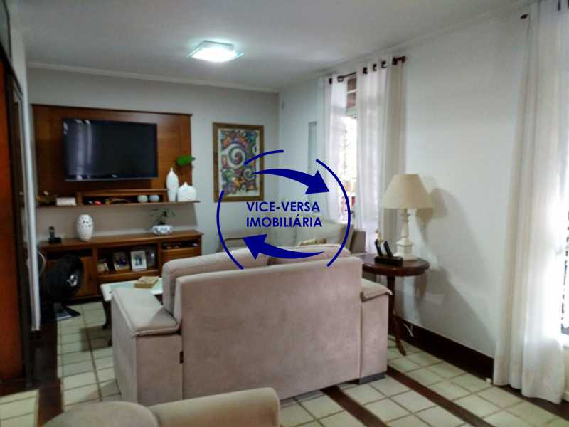 Conheça segunda-sala do imóvel - Anil, Estrada Uruçanga, casa, condomínio fechado, 3 salas, varanda, 3 quartos (1 suíte), lavabo, piscina, churrasqueira! - 1106 - 4 segunda-sala - Anil, Estrada Uruçanga, casa, condomínio fechado, 3 salas, varanda, 3 quartos (1 suíte), lavabo, piscina, churrasqueira! - 1106 - 4