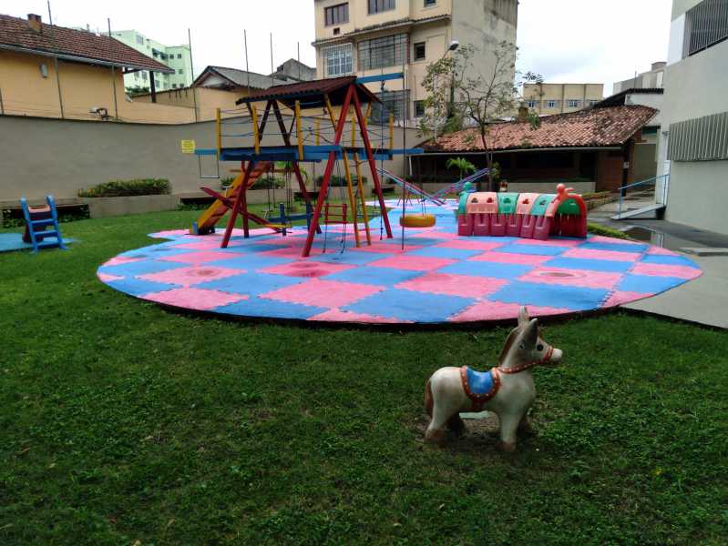 18doisquartostijucainfradelaze - 18