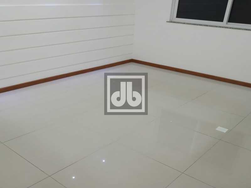 04JBM221396. - 4