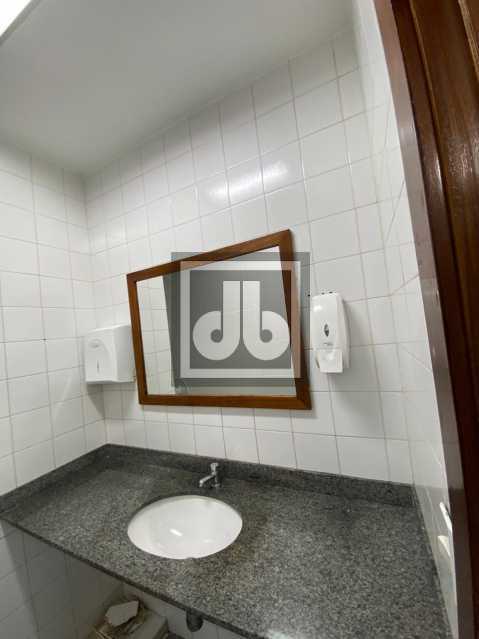 28 Prédio comercial à venda - 19