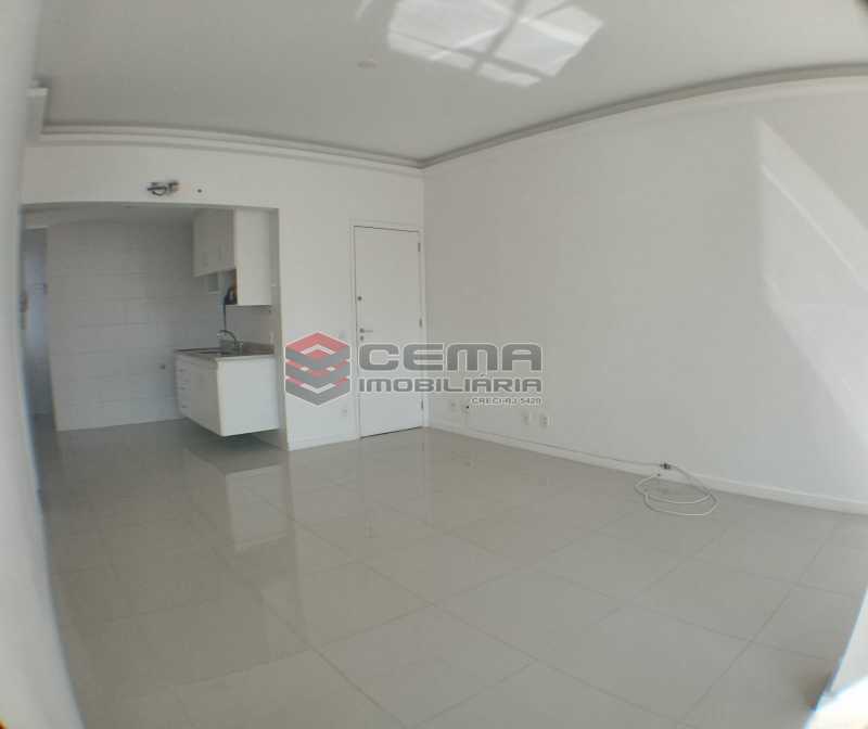 Conheça Sala do imóvel - Apartamento 1 quarto para alugar Catete, Zona Sul RJ - R$ 2.700 - LAAP10907 - 4 Sala - Apartamento 1 quarto para alugar Catete, Zona Sul RJ - R$ 2.700 - LAAP10907 - 4