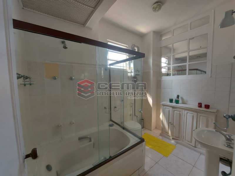 Conheça banheiro do imóvel - Apartamento 2 quartos para alugar Flamengo, Zona Sul RJ - R$ 4.000 - LAAP21539 - 17 banheiro - Apartamento 2 quartos para alugar Flamengo, Zona Sul RJ - R$ 4.000 - LAAP21539 - 17