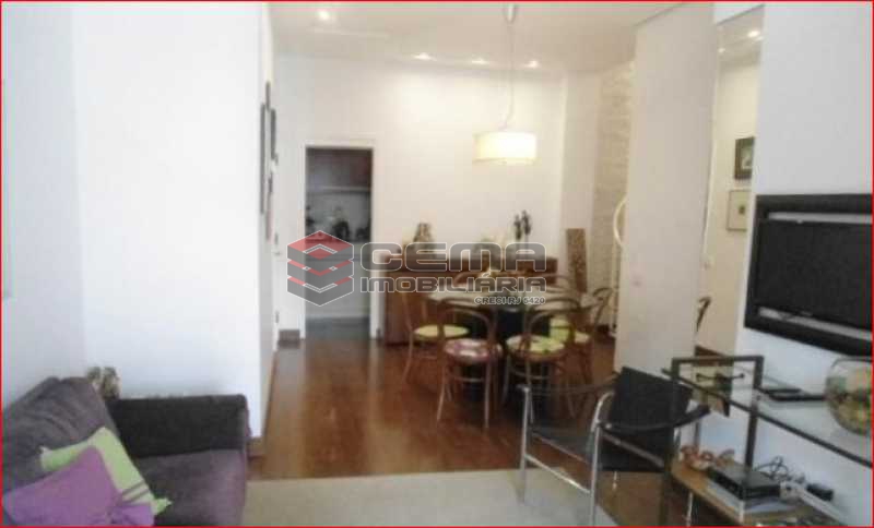 Conheça SALA do imóvel - Cobertura ampla,clara e bem dividida. Duas salas espaçosas,4 Quartos.Suite.Dependência,terraço com piscina e Vaga escriturada - LACO40052 - 5 SALA - Cobertura ampla,clara e bem dividida. Duas salas espaçosas,4 Quartos.Suite.Dependência,terraço com piscina e Vaga escriturada - LACO40052 - 5