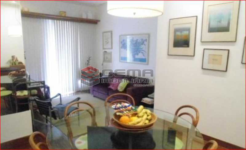 Conheça SALA. do imóvel - Cobertura ampla,clara e bem dividida. Duas salas espaçosas,4 Quartos.Suite.Dependência,terraço com piscina e Vaga escriturada - LACO40052 - 1 SALA. - Cobertura ampla,clara e bem dividida. Duas salas espaçosas,4 Quartos.Suite.Dependência,terraço com piscina e Vaga escriturada - LACO40052 - 1