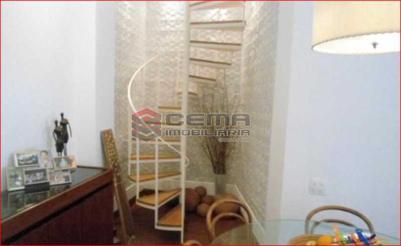 Conheça ACESSO 2°PISO do imóvel - Cobertura ampla,clara e bem dividida. Duas salas espaçosas,4 Quartos.Suite.Dependência,terraço com piscina e Vaga escriturada - LACO40052 - 19 ACESSO 2°PISO - Cobertura ampla,clara e bem dividida. Duas salas espaçosas,4 Quartos.Suite.Dependência,terraço com piscina e Vaga escriturada - LACO40052 - 19