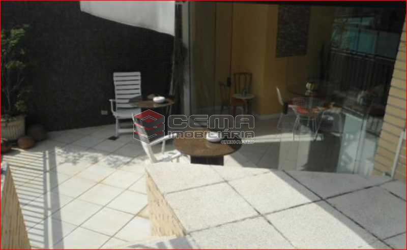 Conheça TERRAÇO do imóvel - Cobertura ampla,clara e bem dividida. Duas salas espaçosas,4 Quartos.Suite.Dependência,terraço com piscina e Vaga escriturada - LACO40052 - 22 TERRAÇO - Cobertura ampla,clara e bem dividida. Duas salas espaçosas,4 Quartos.Suite.Dependência,terraço com piscina e Vaga escriturada - LACO40052 - 22