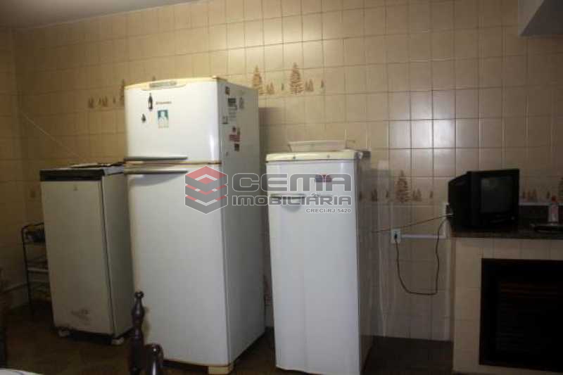 Conheça Cozinha do imóvel - Casa estilo sitio junto a todo verde.Salões.4 Quartos.suite. varandas. Dependência.Terraço com piscina e vaga ampla - LACA40046 - 8 Cozinha - Casa estilo sitio junto a todo verde.Salões.4 Quartos.suite. varandas. Dependência.Terraço com piscina e vaga ampla - LACA40046 - 8