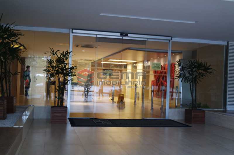 Conheça ENTRADA DO PRÉDIO do imóvel - Sala Comercial 353m² para alugar Flamengo, Zona Sul RJ - R$ 35.306 - LASL00171 - 6 ENTRADA DO PRÉDIO - Sala Comercial 353m² para alugar Flamengo, Zona Sul RJ - R$ 35.306 - LASL00171 - 6