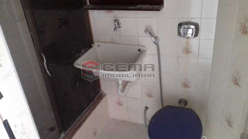 Conheça Banheiro do imóvel - Apartamento à venda Rua Benjamim Constant,Glória, Zona Sul RJ - R$ 318.000 - LAAP11027 - 17 Banheiro - Apartamento à venda Rua Benjamim Constant,Glória, Zona Sul RJ - R$ 318.000 - LAAP11027 - 17