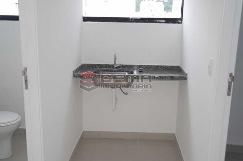 Conheça BANHEIRO do imóvel - Sala Comercial Para Alugar - Flamengo - Rio de Janeiro - RJ - LASL00173 - 9 BANHEIRO - Sala Comercial Para Alugar - Flamengo - Rio de Janeiro - RJ - LASL00173 - 9
